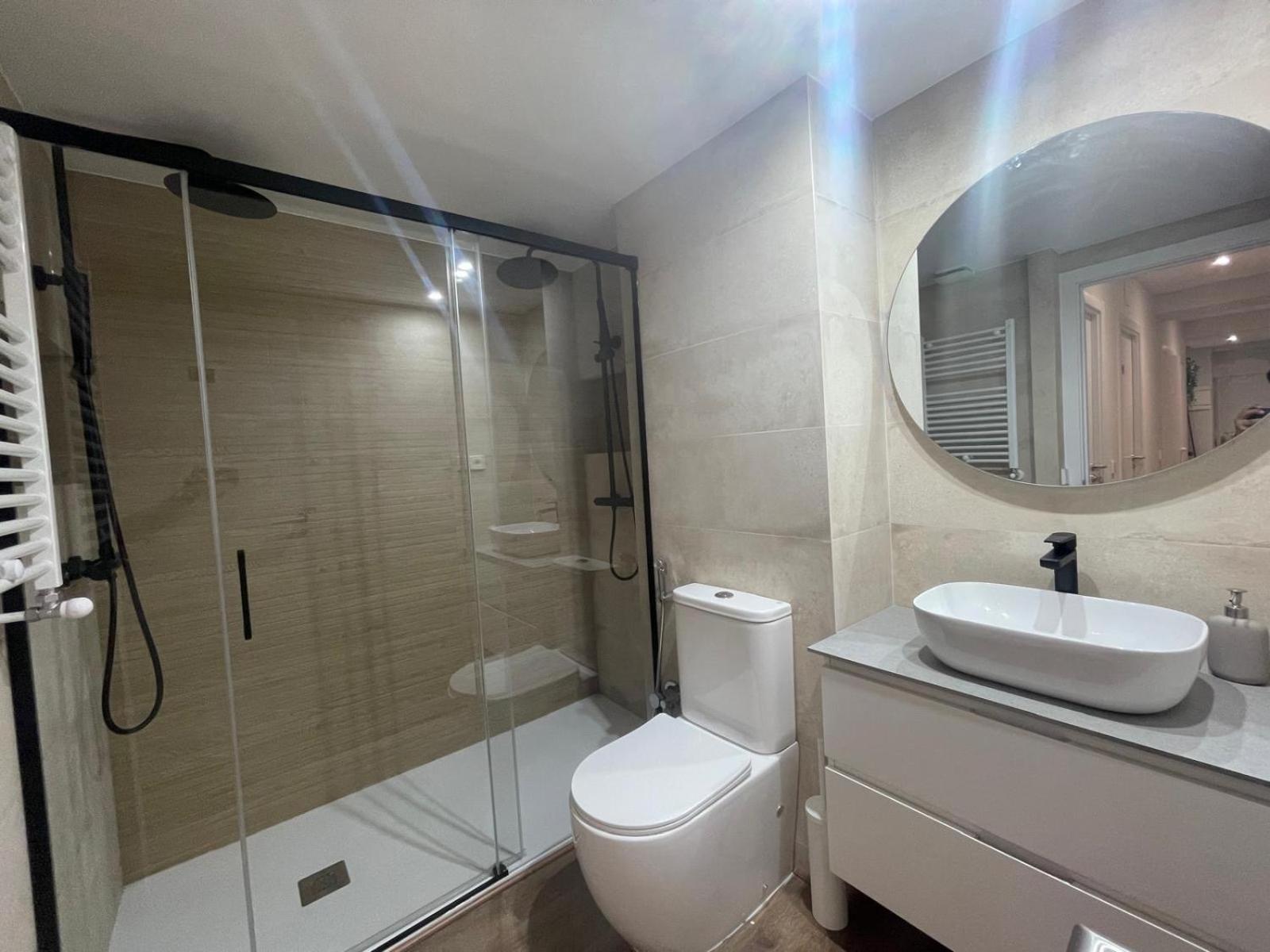 Rooms Madrid Rio Exterior photo